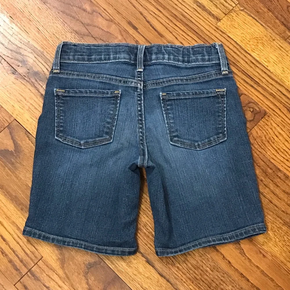 Old Navy Denim Blue Jean Shorts School Uniform Bottoms Size Small 6 / 7 Regular